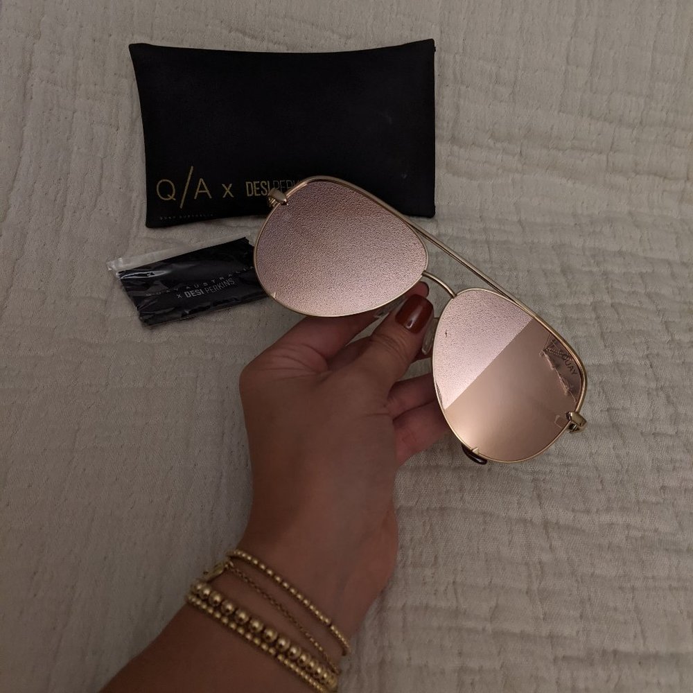 Quay Australia x Desi Perkins High Key Suglasses